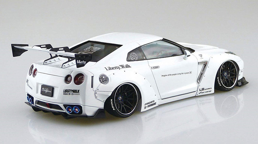 LBワークス R35 GT-R type 1.5 プラモデル (アオシマ 1/24 リバティーウォーク No.011) 商品画像_3