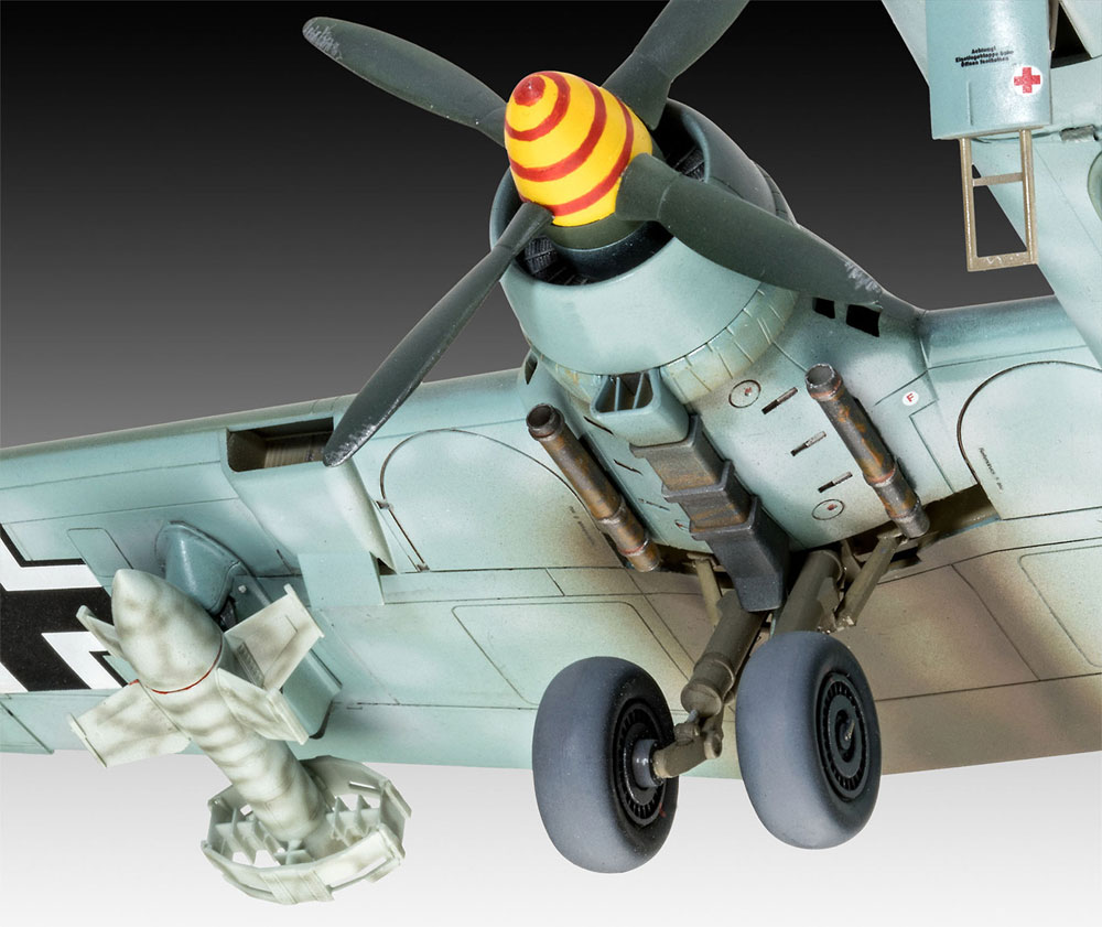 ハインケル He177A-5 グライフ プラモデル (レベル 1/72 飛行機 No.03913) 商品画像_4