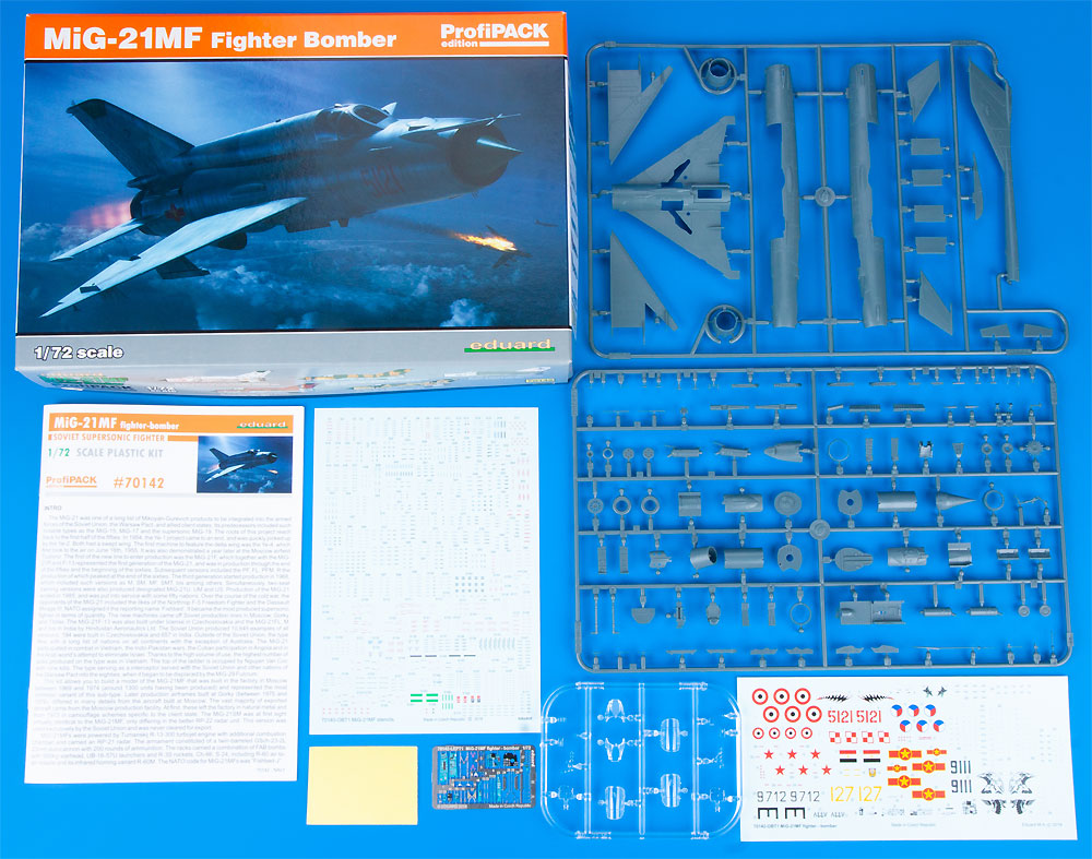 MiG-21MF 戦闘爆撃機 プラモデル (エデュアルド 1/72 プロフィパック No.旧70142) 商品画像_1