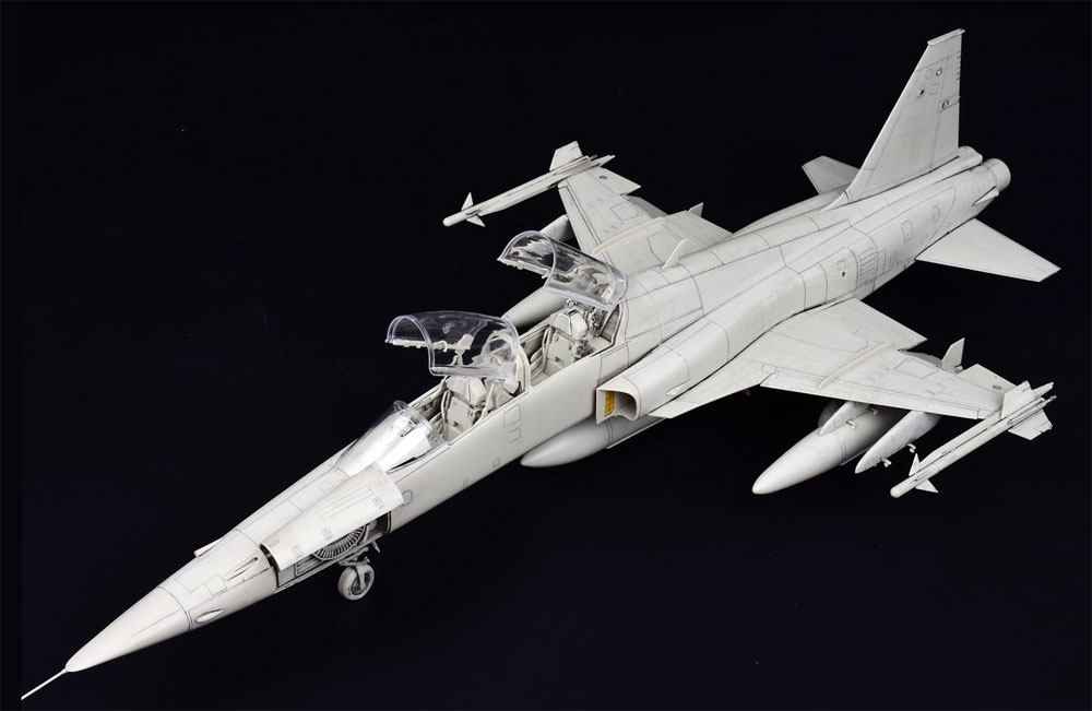 F-5F タイガー 2 プラモデル (キティホーク 1/32 エアモデル No.KH32019) 商品画像_2