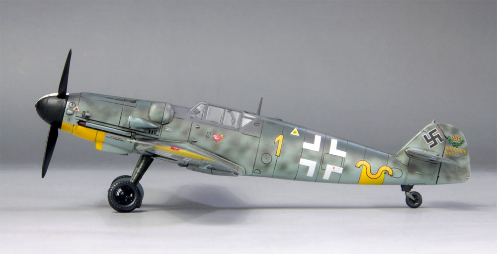 メッサーシュミット Bf109G-6 ハルトマン 1943 プラモデル (ファインモールド 1/72 航空機 限定品 No.75998) 商品画像_2