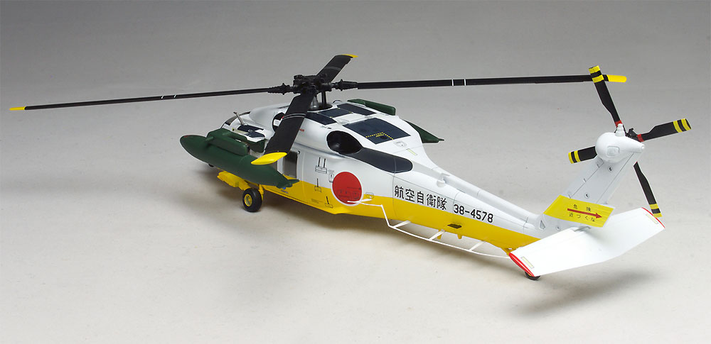 よみがえる空 航空自衛隊 UH-60J プラモデル (プラッツ 航空自衛隊機シリーズ No.RW72-001) 商品画像_3