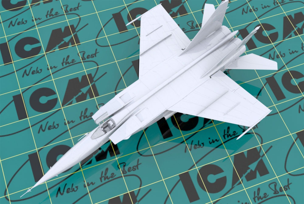 MiG-25 RBT プラモデル (ICM 1/72 エアクラフト プラモデル No.72172) 商品画像_2