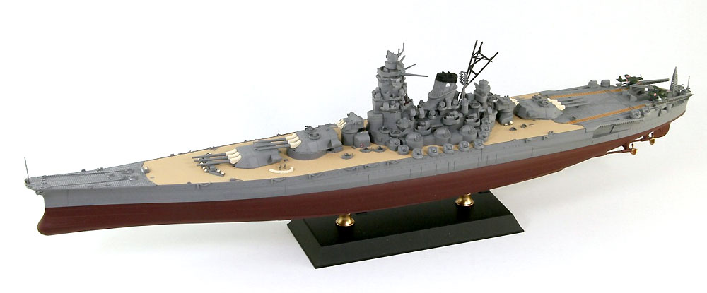 日本海軍 戦艦 大和 最終時 完成品 (ピットロード WPM 1/700 塗装済完成品 No.WPM001) 商品画像_1