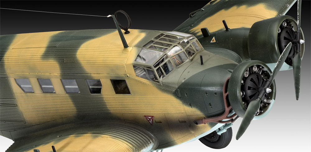 ユンカース Ju52/3mg4e 輸送機 プラモデル (レベル 1/48 飛行機モデル No.03918) 商品画像_3