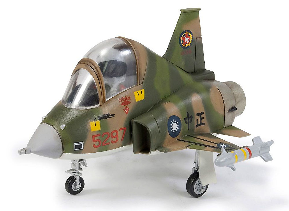 F-5E タイガー 2 中華民国空軍仮想敵中隊 プラモデル (AFV CLUB ディフォルメ飛行機 Qシリーズ No.AFQS003) 商品画像_2
