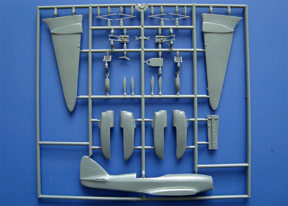 デハビラント D.H.88 コメット プロトタイプ・レース機 プラモデル (KPモデル 1/72 エアクラフト プラモデル No.KPM0104) 商品画像_4