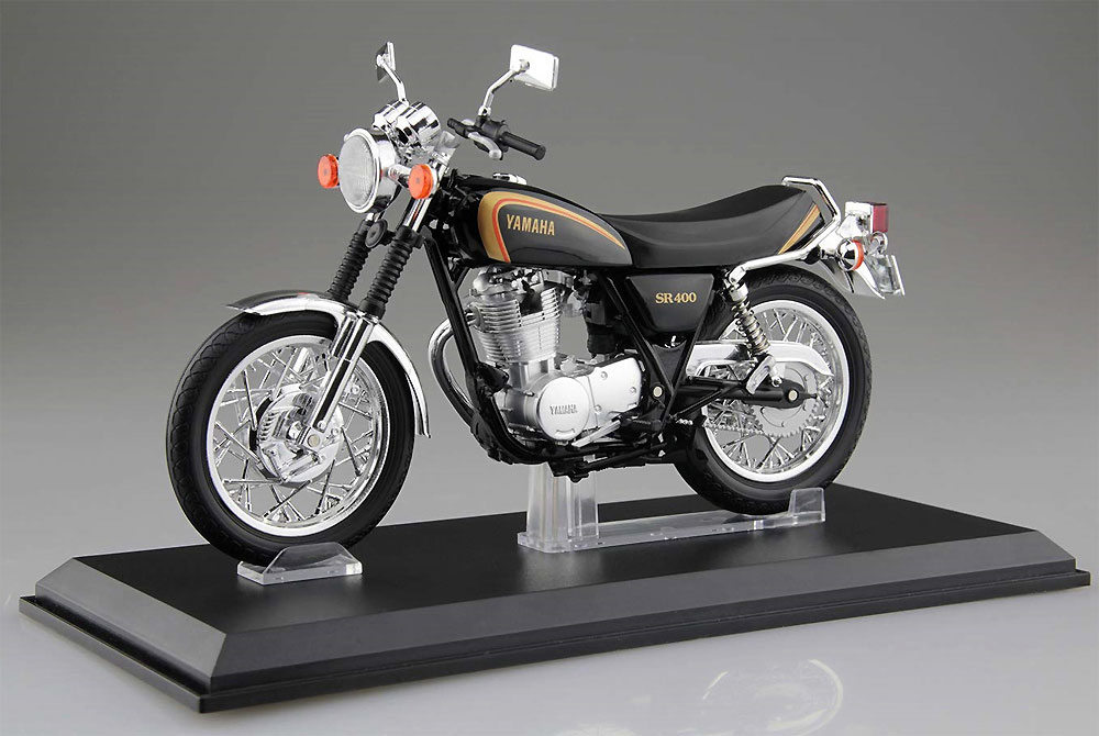 ヤマハ SR400 ブラックゴールド 完成品 (アオシマ 1/12 完成品バイクシリーズ No.105863) 商品画像_1