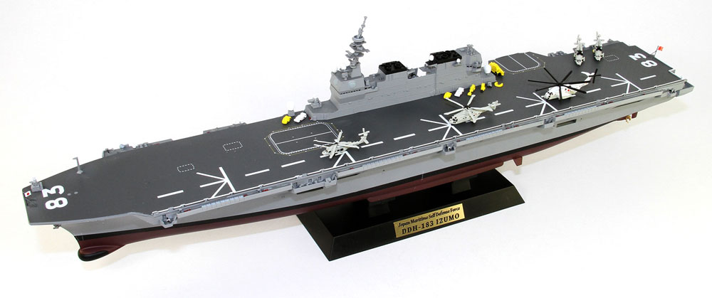 海上自衛隊 ヘリコプター搭載護衛艦 DDH-183 いずも 旗・艦名プレート エッチングパーツ付き プラモデル (ピットロード 1/700 スカイウェーブ J シリーズ No.J-072NH) 商品画像_1