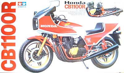 ホンダ CB1100R プラモデル (タミヤ 1/6 オートバイシリーズ No.022) 商品画像