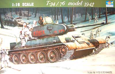 T-34/76 1942年型 プラモデル (トランペッター 1/16 AFVシリーズ No.00905) 商品画像