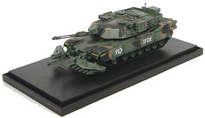 M1A1 エイブラムス w/マインブラウ 第1騎師団 第1大隊 A中隊 ボスニア 1996 完成品 (ドラゴン 1/72 ドラゴンアーマーシリーズ No.60017) 商品画像_2