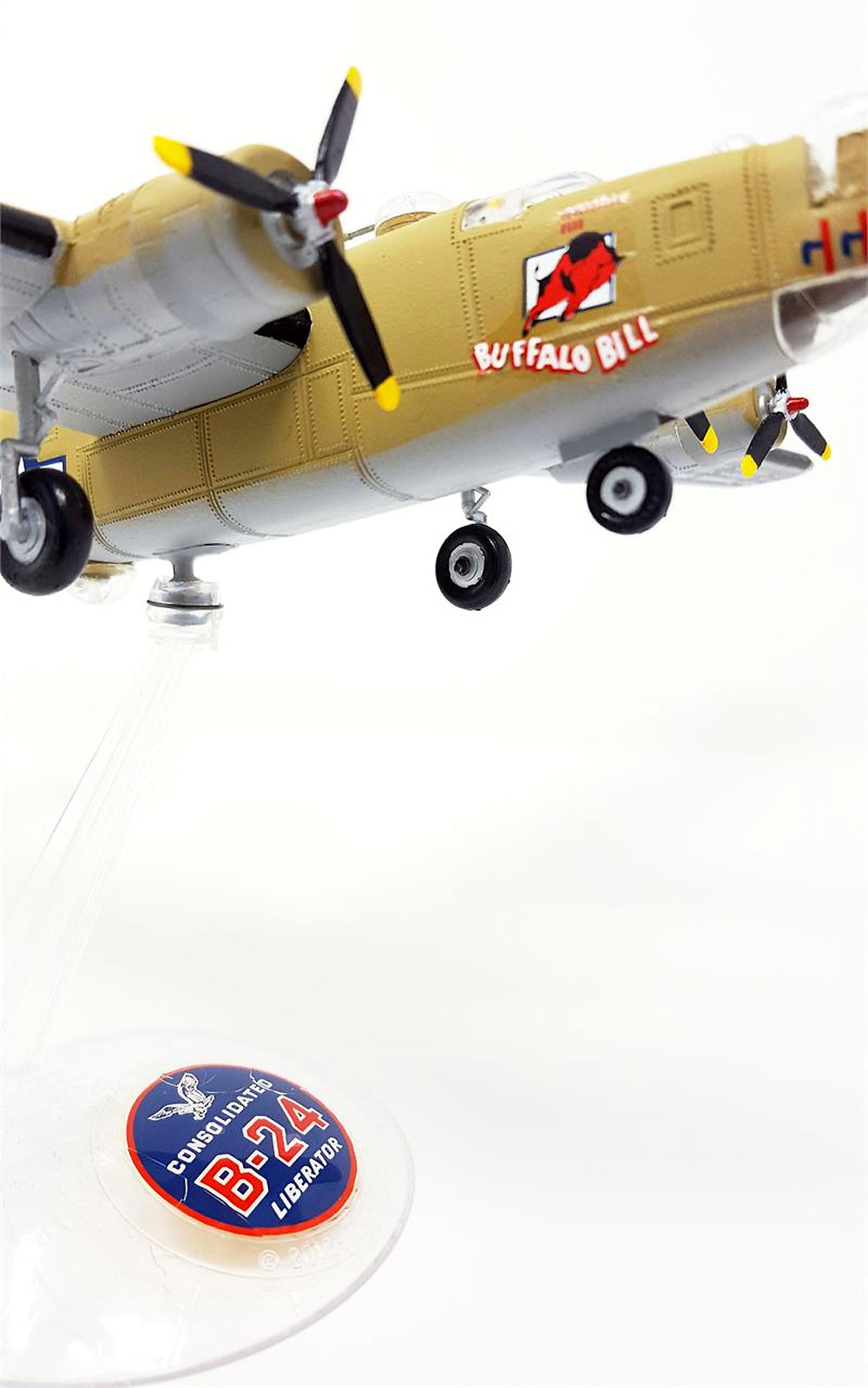 B-24J リベレーター バッファロービル プラモデル (アトランティス プラスチックモデルキット No.H218) 商品画像_3