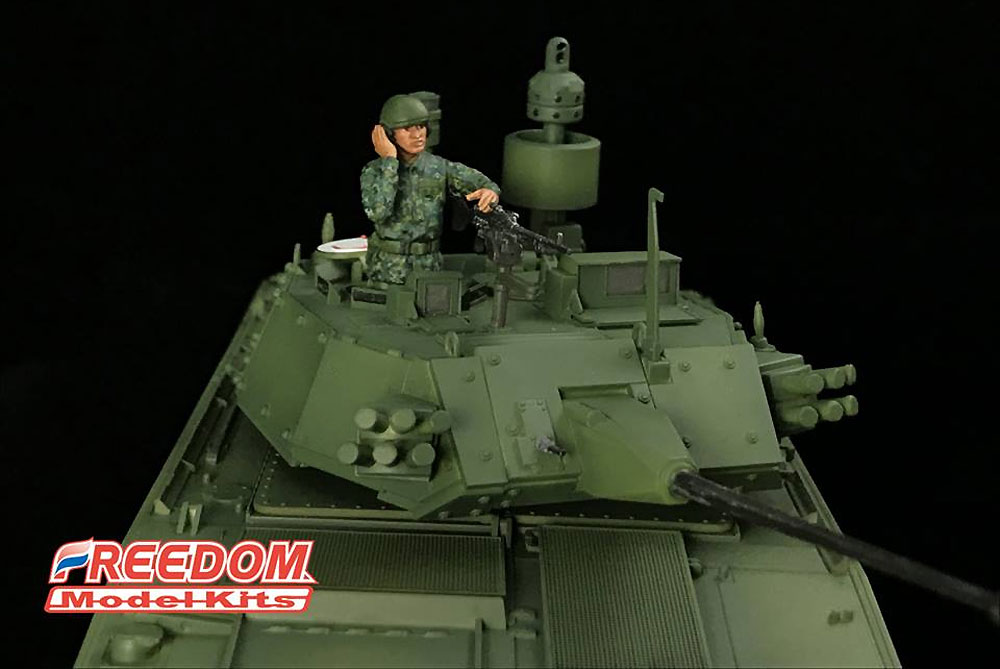 ROCA CM-34 雪豹 TICV w/30mm チェーンガン プラモデル (フリーダムモデル 1/35 ミリタリーミニチュアワールド No.15103) 商品画像_4