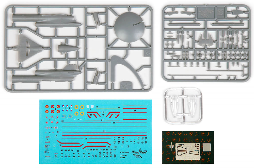 ツポレフ Tu-143 レーイス 無人偵察機 プラモデル (クリアープロップ 1/72 スケールモデル No.CP72004) 商品画像_1