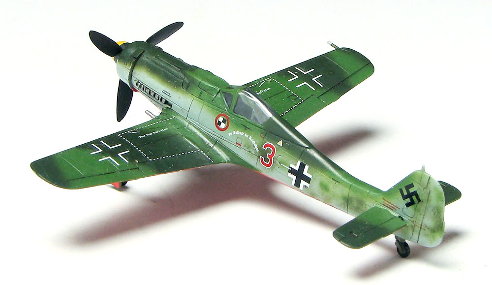 フォッケウルフ Fw190D-9 第44戦闘団 プラモデル (プラッツ 1/144 プラスチックモデルキット No.PDR-004) 商品画像_3