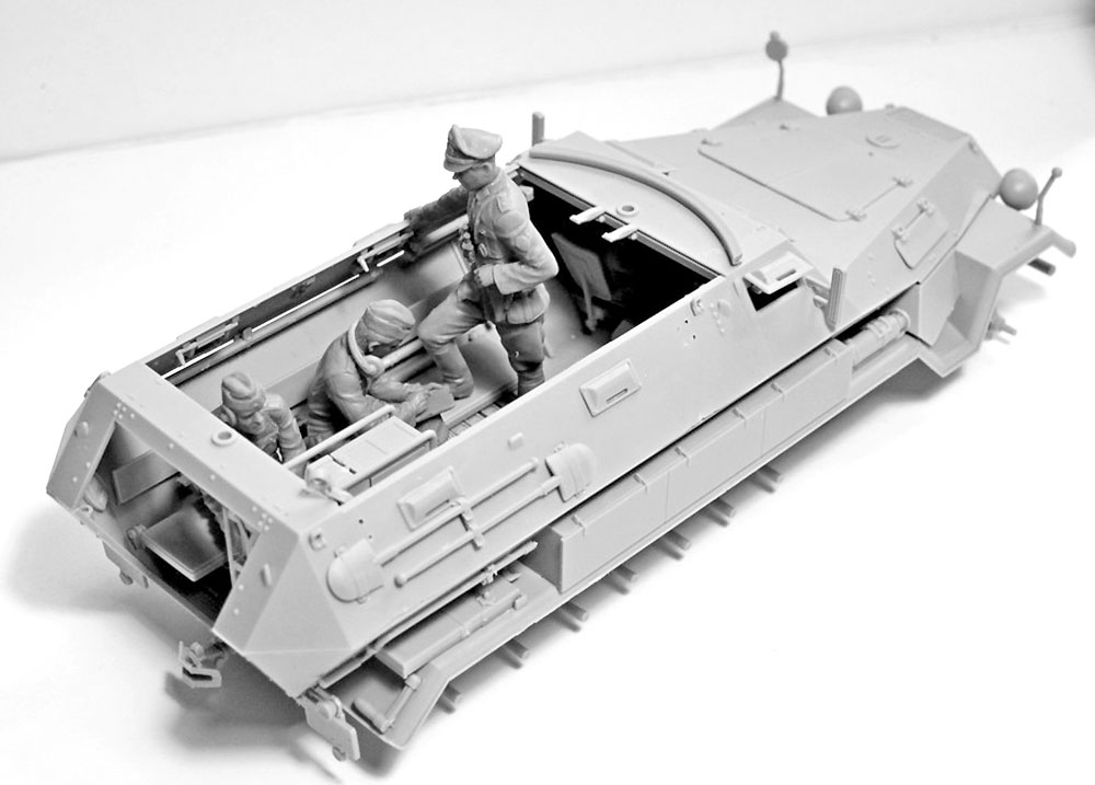 ドイツ 装甲指揮車 クルー 1939-1942 プラモデル (ICM 1/35 ミリタリービークル・フィギュア No.35644) 商品画像_4