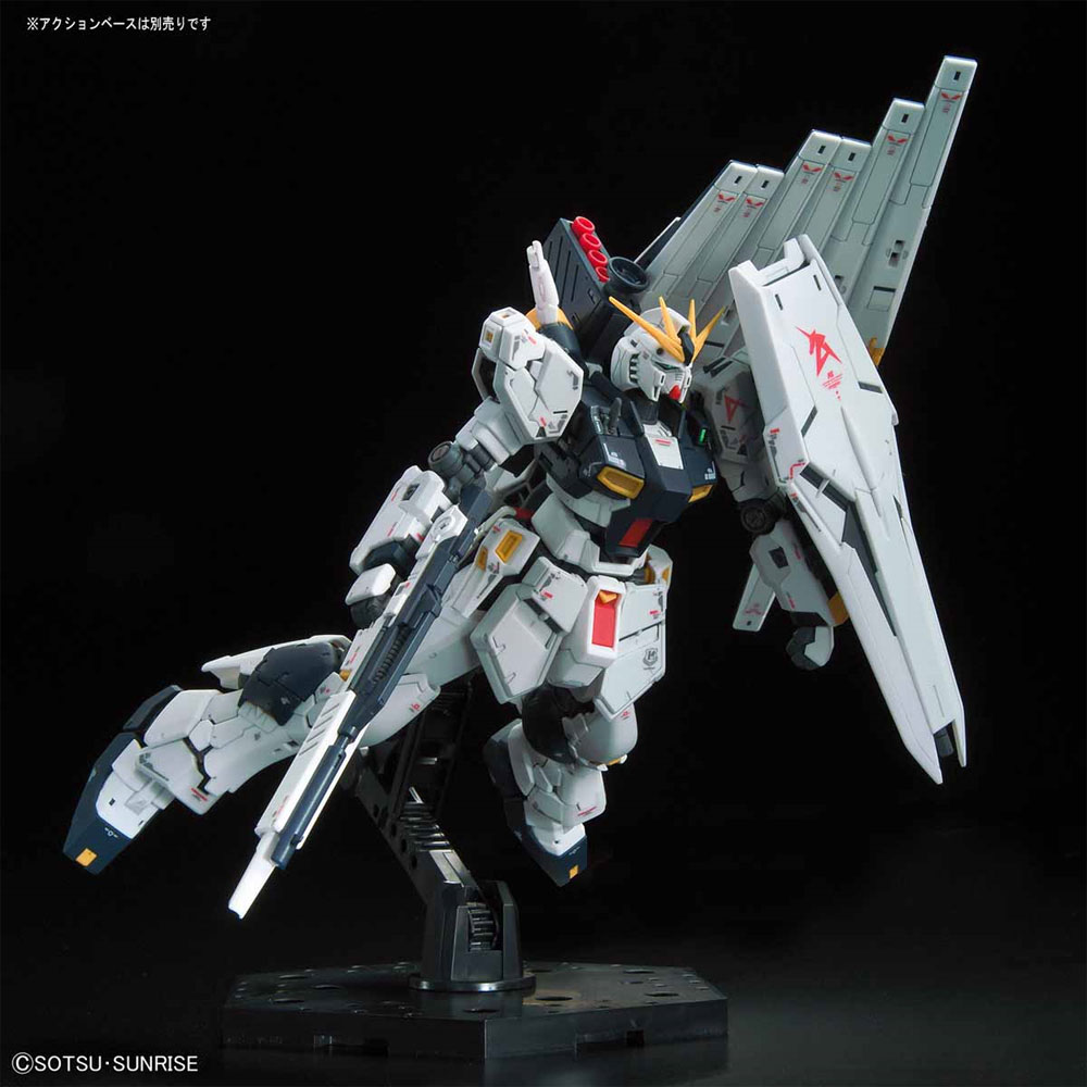 RX-93 νガンダム プラモデル (バンダイ RG （リアルグレード） No.032) 商品画像_3