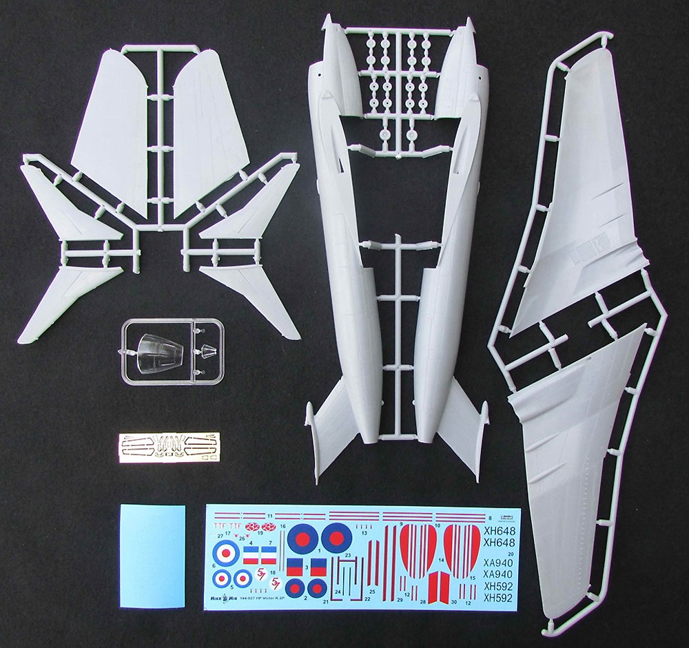 ハンドレページ ヴィクター B.1 プラモデル (ミクロミル 1/144 エアクラフト No.144-027) 商品画像_1