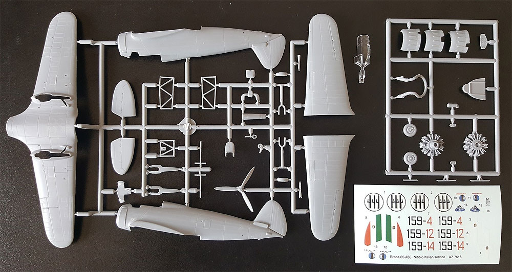 ブレダ Ba-65 A-80 フィアットエンジン搭載機 イタリア軍 プラモデル (AZ model 1/72 エアクラフト プラモデル No.AZ7618) 商品画像_1