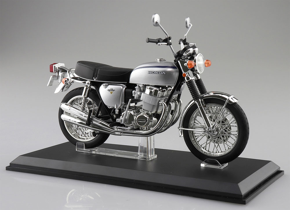 ホンダ CB750FOUR K2 シルバー 完成品 (アオシマ 1/12 完成品バイクシリーズ No.106587) 商品画像_2