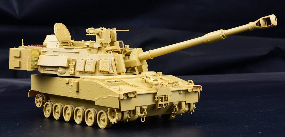 M109A7 自走榴弾砲 w/金属履帯 & フィギュア プラモデル (パンダホビー 1/35 CLASSICAL SCALE SERIES No.PH35028) 商品画像_2