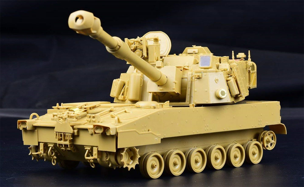 M109A7 自走榴弾砲 w/金属履帯 & フィギュア プラモデル (パンダホビー 1/35 CLASSICAL SCALE SERIES No.PH35028) 商品画像_3