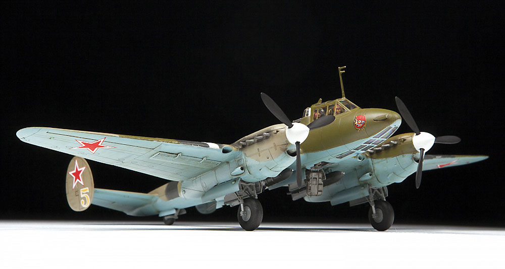 ペトリャコフ Pe-2 プラモデル (ズベズダ 1/72 エアクラフト プラモデル No.7283) 商品画像_2