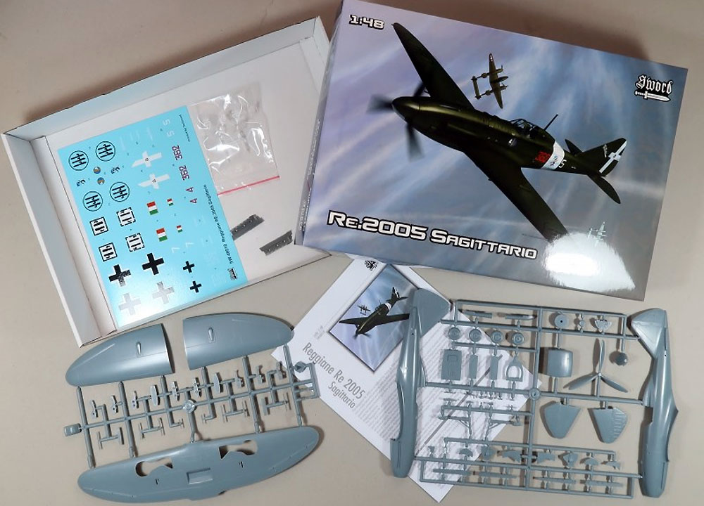 レジアーネ Re.2005 サジタリオ プラモデル (ソード 1/48 エアクラフト プラモデル No.SW48010) 商品画像_1