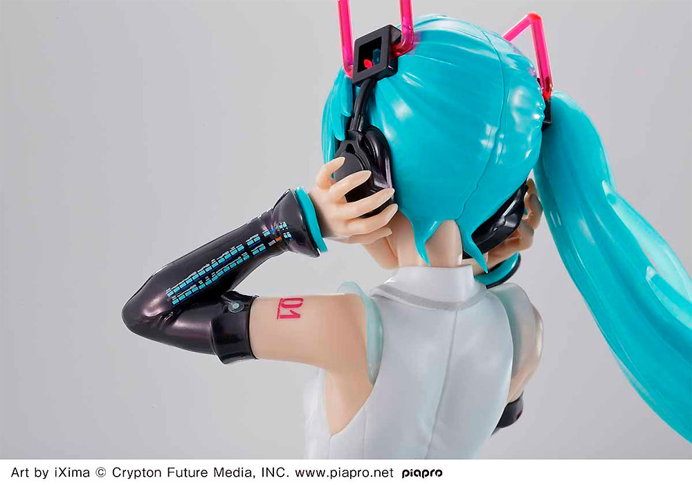 初音ミク V4X プラモデル (バンダイ フィギュアライズ ラボ (Figure-rise LABO) No.5055579) 商品画像_4