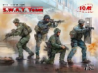 ICM 1/24 フィギュア S.W.A.T.チーム