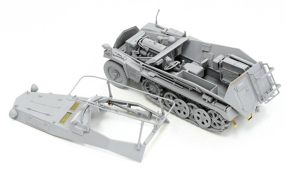 ドイツ Sd.Kfz.250/3 グライフ フルインテリア 2in1 w/ロンメルフィギュア プラモデル (ドラゴン 1/35 '39-'45 Series No.6911) 商品画像_4