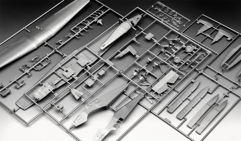 ユンカース F.13 プラモデル (レベル 1/72 Aircraft No.03870) 商品画像_1