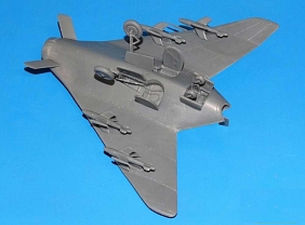 ブロム ウント フォス Ae607 ルフトヴァッフェ 1945 プラモデル (RSモデル 1/72 エアクラフト プラモデル No.92246) 商品画像_3