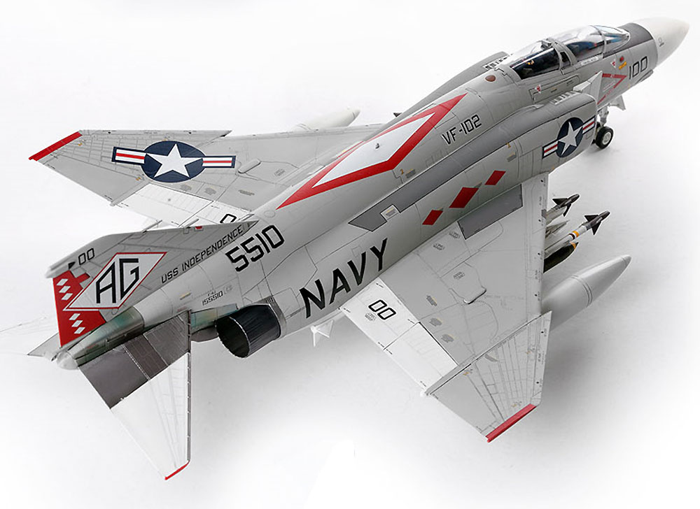 USN F-4J ファントム 2 VF-102 ダイヤモンドバックス プラモデル (アカデミー 1/48 Scale Aircrafts No.12323) 商品画像_3