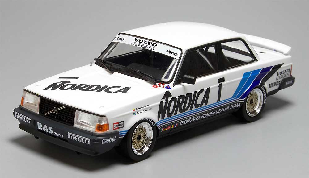 ボルボ 240 ターボ 1986 ETCC ホッケンハイム ウィナー プラモデル (NuNu 1/24 レーシングシリーズ No.PN24013) 商品画像_2