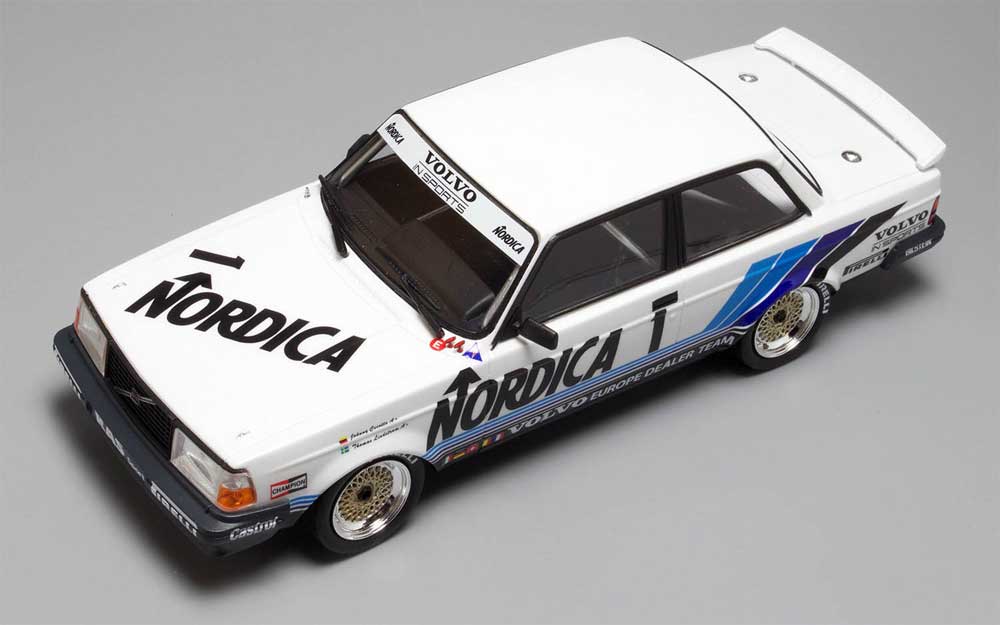 ボルボ 240 ターボ 1986 ETCC ホッケンハイム ウィナー プラモデル (NuNu 1/24 レーシングシリーズ No.PN24013) 商品画像_4