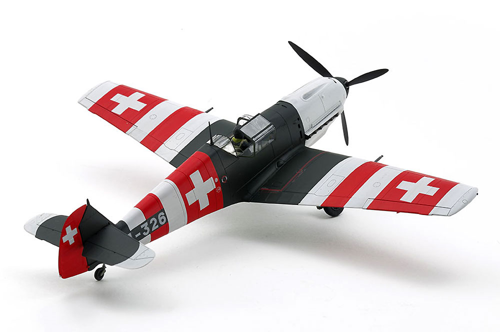 メッサーシュミット Bf109E-3 スイス空軍 プラモデル (タミヤ 1/48 飛行機 スケール限定品 No.25200) 商品画像_2