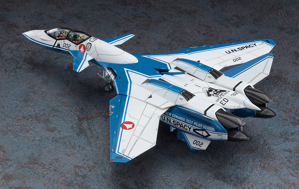 VF-11D サンダーボルト テストパイロットスクール プラモデル (ハセガワ マクロスシリーズ No.65866) 商品画像_3