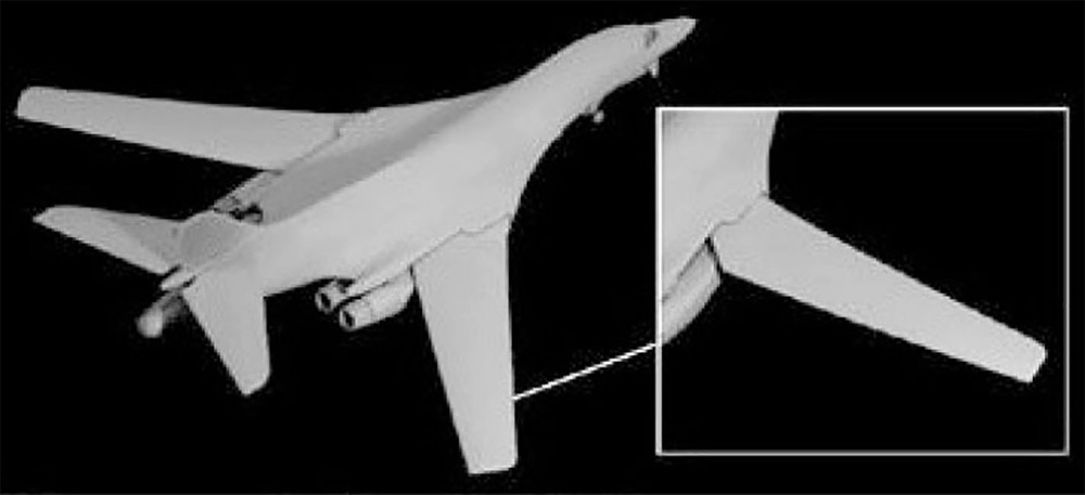 アメリカ空軍 戦略爆撃機 B-1B ランサー プラモデル (ドラゴン 1/144 ウォーバーズ （プラキット） No.4624) 商品画像_2