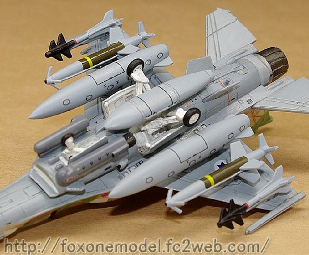 イスラエル空軍 F-16I スーファ ウェポンセット レジン (フォックスワン デザイン 1/144 ミリタリー No.B008) 商品画像_1