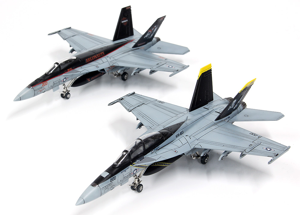 アメリカ海軍 F/A-18F スーパーホーネット ジョリー・ロジャース (複座型) プラモデル (プラッツ 航空模型特選シリーズ 144版 No.AE144-002) 商品画像_2