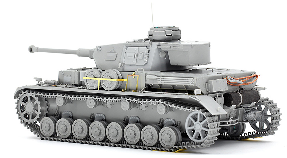 ドイツ 4号戦車 F2＆G型 2in1 プラモデル (ボーダーモデル 1/35 ミリタリー No.BT-004) 商品画像_3