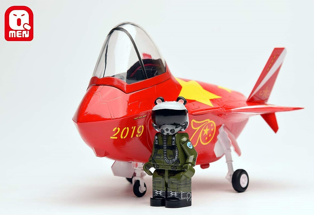 中国空軍 J-20 マイティドラゴン プラモデル (キティホーク Q-MEN No.01001) 商品画像_3