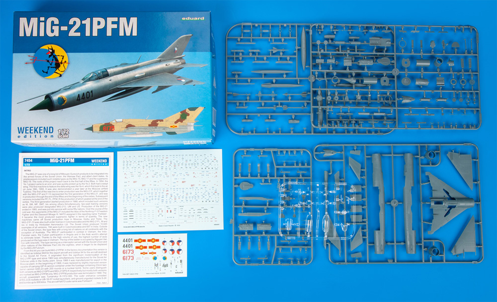 MiG-21PFM プラモデル (エデュアルド 1/72 ウィークエンド エディション No.7454) 商品画像_1