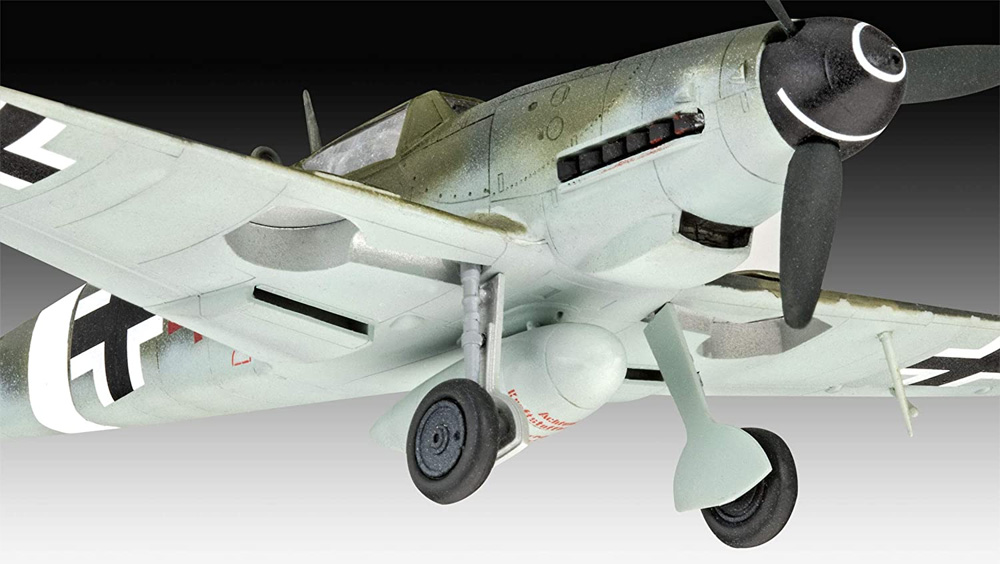 メッサーシュミット Bf109G-10 & スピットファイア Mk.5 コンバットセット プラモデル (レベル 1/72 Aircraft No.03710) 商品画像_2