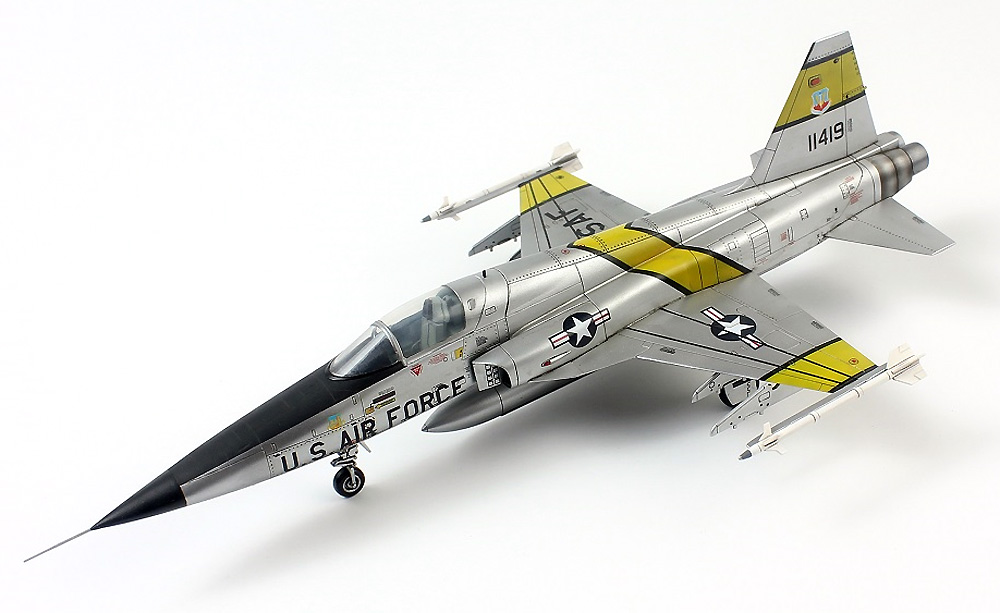 F-5E タイガー 2 初期型 プラモデル (ドリームモデル 1/72 航空機モデル No.DM720013) 商品画像_3