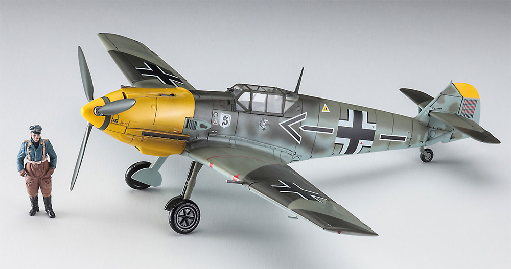 メッサーシュミット Bf109E-4/N ガーランド w/フィギュア プラモデル (ハセガワ 1/48 飛行機 限定生産 No.07500) 商品画像_2