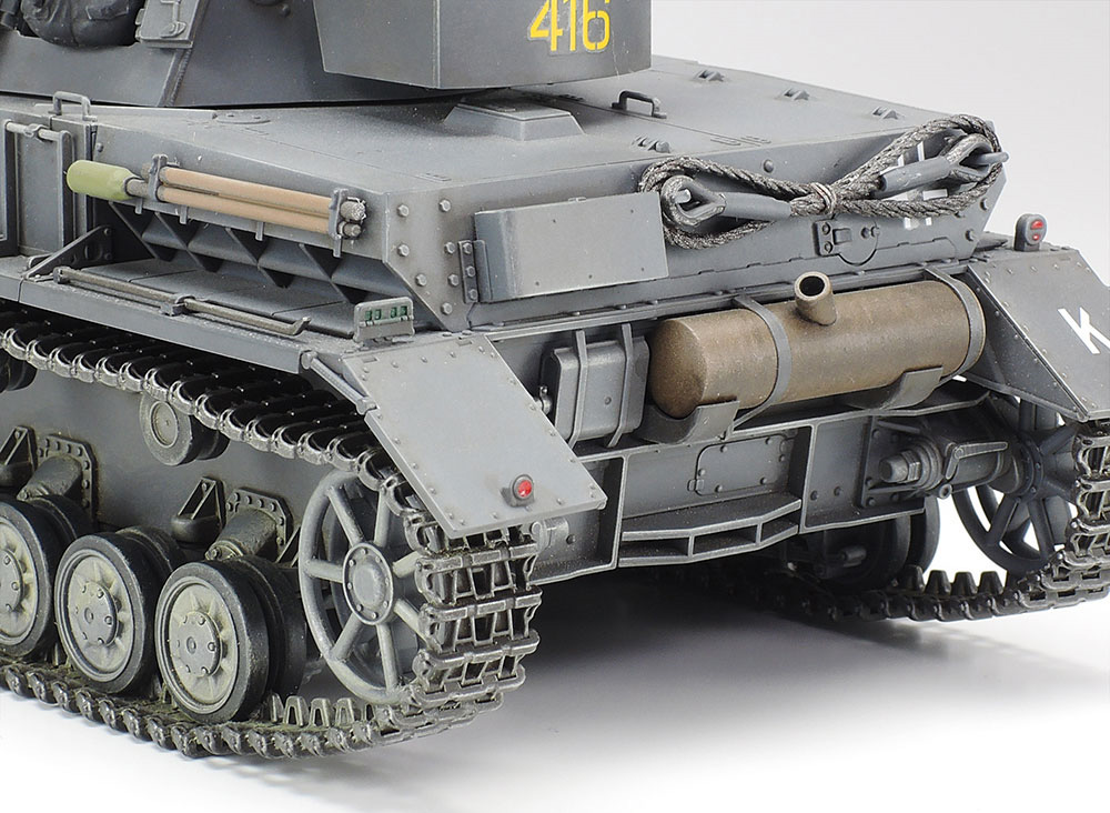 ドイツ 4号戦車 F型 プラモデル (タミヤ 1/35 ミリタリーミニチュアシリーズ No.374) 商品画像_4