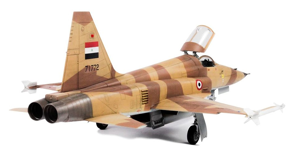 F-5E 北イエメン空軍 ピースベル プログラム プラモデル (AFV CLUB 1/48 エアクラフト プラモデル No.AR48S10) 商品画像_2